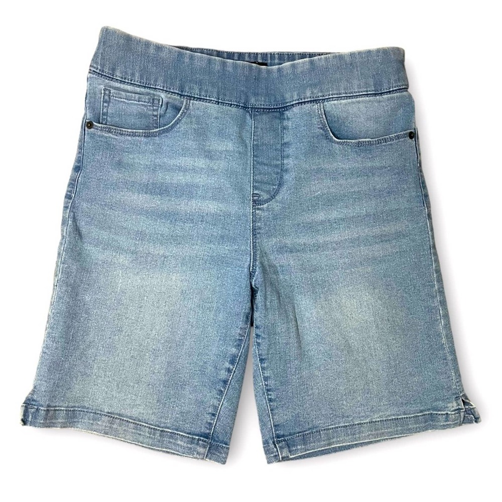 DKNY Elastic Band Pull On Light Denim Bermuda Shorts Women’s size Small